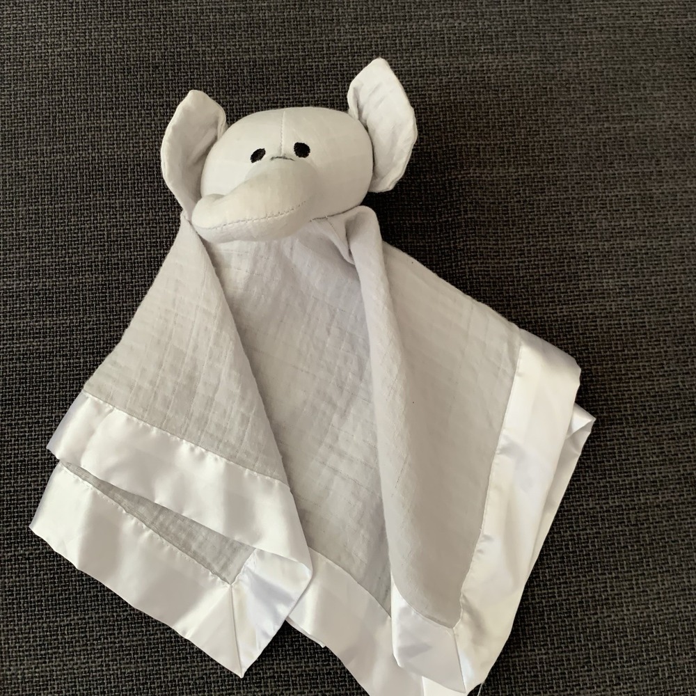Aden Anais Gray Elephant Lovey Cotton Muslin Security Blanket Satin Edge